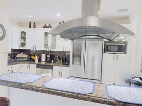 13391 NW 7th Ter, Miami FL 33182