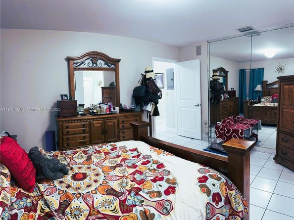 13391 NW 7th Ter, Miami FL 33182