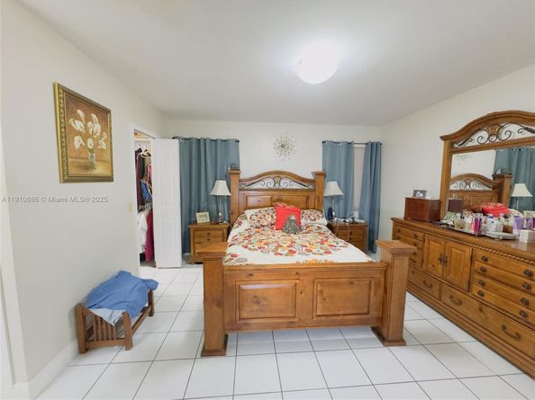 13391 NW 7th Ter, Miami FL 33182