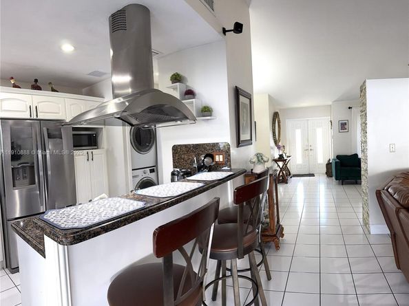 13391 NW 7th Ter, Miami FL 33182