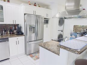 13391 NW 7th Ter, Miami FL 33182