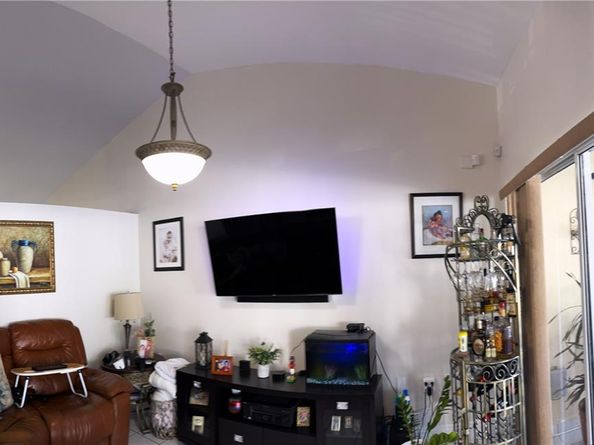 13391 NW 7th Ter, Miami FL 33182