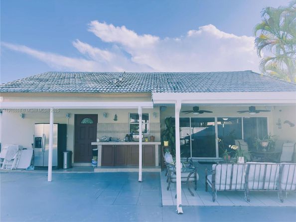 13391 NW 7th Ter, Miami FL 33182