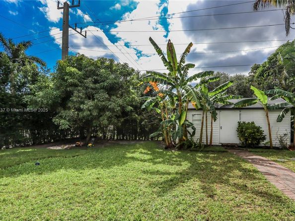 1400 Dewey St, Hollywood FL 33020