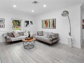 1400 Dewey St, Hollywood FL 33020