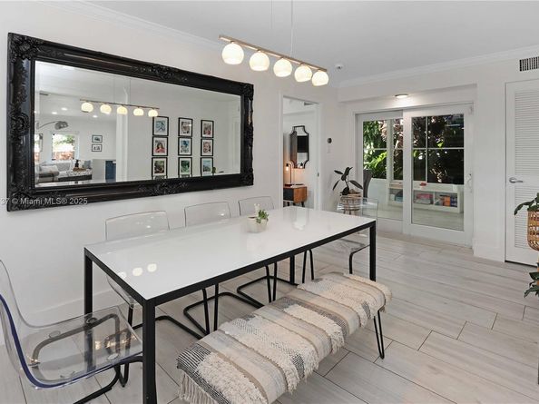 1400 Dewey St, Hollywood FL 33020