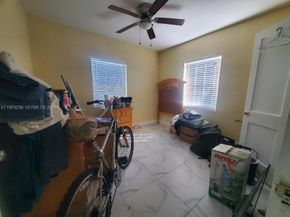 10040 SW 170th Ter, Miami FL 33157