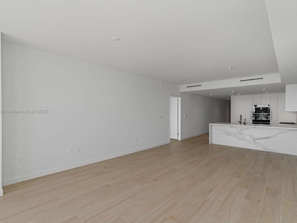 1116 N Ocean Blvd 304, Pompano Beach FL 33062