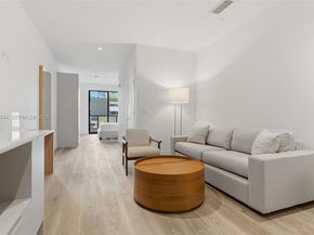 229 SW 9th St 407, Miami FL 33130