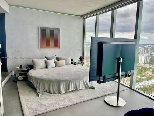 18555 Collins Ave 3705, Sunny Isles Beach FL 33160