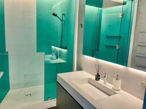 18555 Collins Ave 3705, Sunny Isles Beach FL 33160
