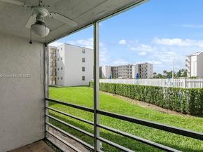 14140 SW 84th St 104H, Miami FL 33183