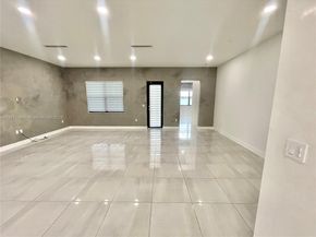 17324 SW 41st St, Miramar FL 33029