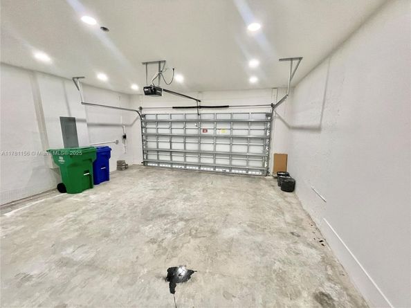 17324 SW 41st St, Miramar FL 33029