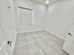 17324 SW 41st St, Miramar FL 33029