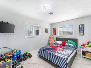 2751 NW 26th Ave, Oakland Park FL 33311
