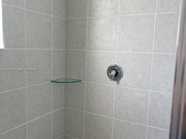 14806 SW 163rd St, Miami FL 33187