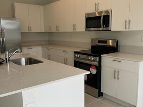 14806 SW 163rd St, Miami FL 33187