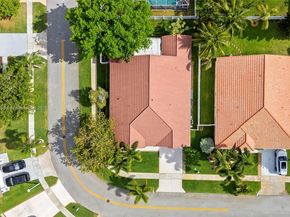 18361 NW 10th St, Pembroke Pines FL 33029