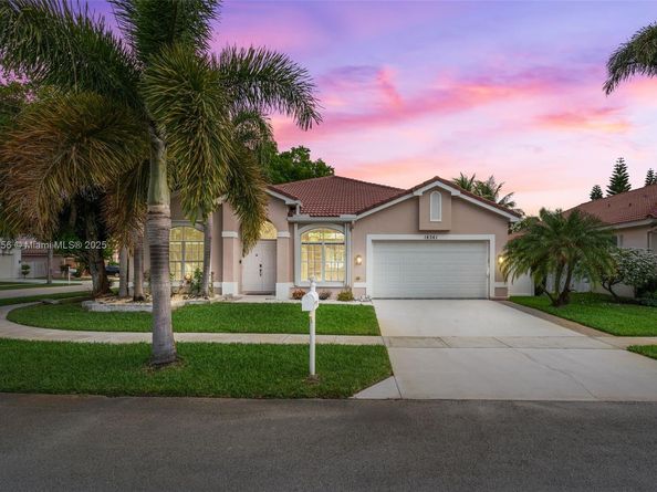 18361 NW 10th St, Pembroke Pines FL 33029
