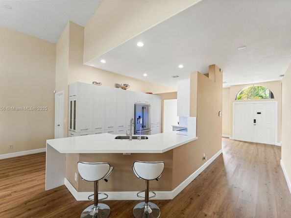 18361 NW 10th St, Pembroke Pines FL 33029