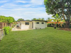 630 NE 143rd St, North Miami FL 33161