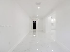 630 NE 143rd St, North Miami FL 33161