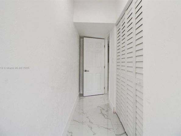 630 NE 143rd St, North Miami FL 33161