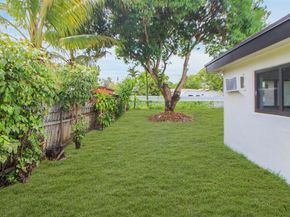 630 NE 143rd St, North Miami FL 33161