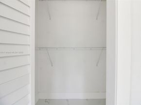 630 NE 143rd St, North Miami FL 33161