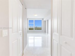 2641 N Flamingo Rd 1005N, Sunrise FL 33323