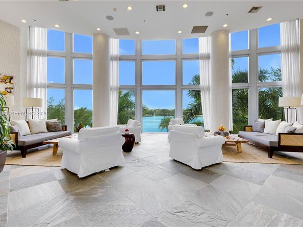 2641 N Flamingo Rd 1005N, Sunrise FL 33323