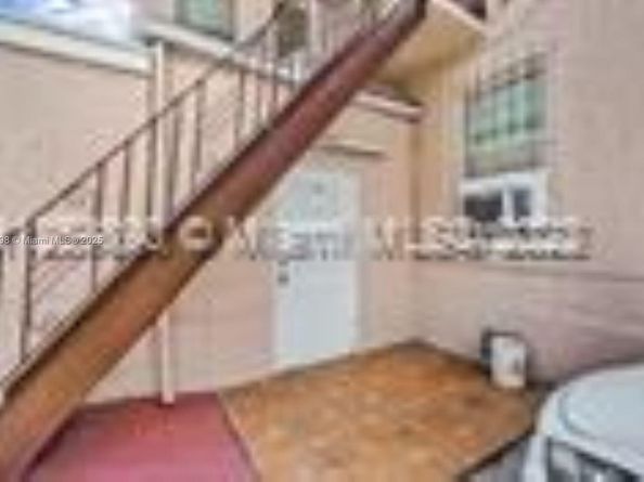829 SW 19th Ave, Miami FL 33135