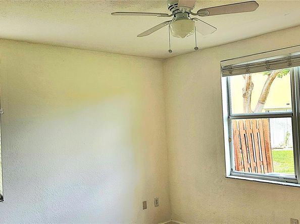 3350 NE 13th Cir Dr 10121, Homestead FL 33033