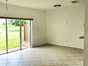 3350 NE 13th Cir Dr 10121, Homestead FL 33033
