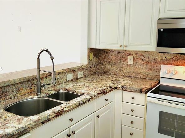 3350 NE 13th Cir Dr 10121, Homestead FL 33033