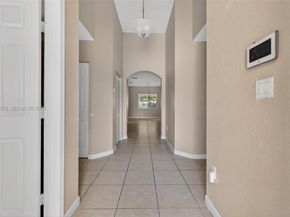 Undisclosed Address #A11979372, Cutler Bay FL 33190