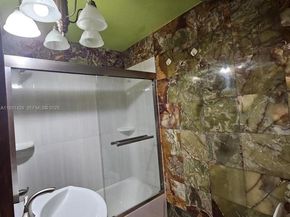 10955 SW 56th St, Miami FL 33165