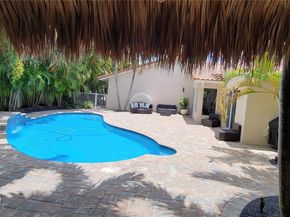 423 NW 48th Ave, Deerfield Beach FL 33442