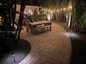 423 NW 48th Ave, Deerfield Beach FL 33442