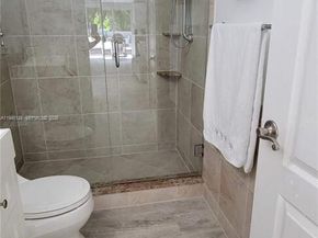 423 NW 48th Ave, Deerfield Beach FL 33442