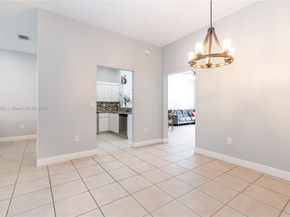 284 Royal Cove Way, Davie FL 33325