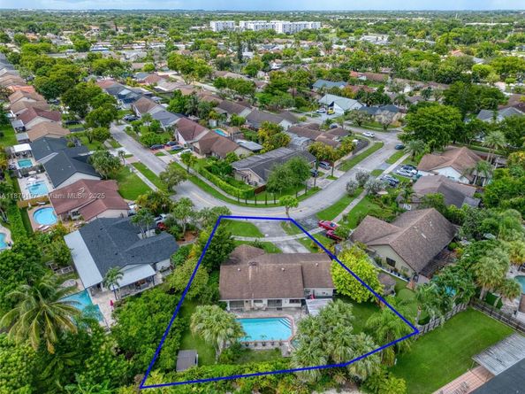 9935 SW 132nd Ct, Miami FL 33186