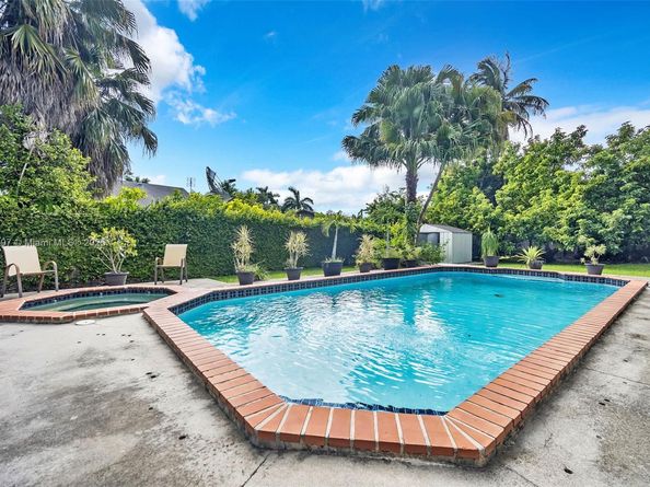 9935 SW 132nd Ct, Miami FL 33186