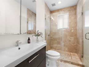 3200 Percival Ave, Miami FL 33133