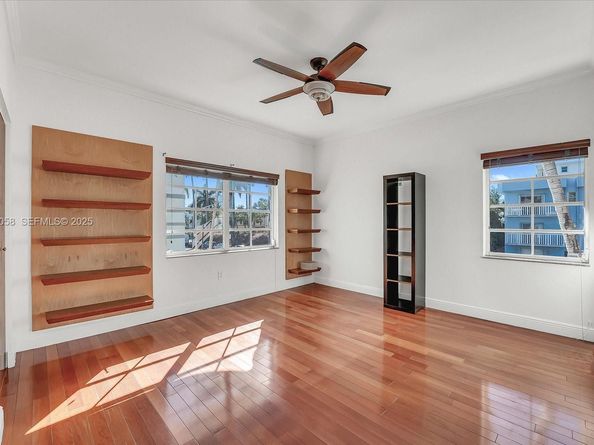 1525 Pennsylvania Ave 1, Miami Beach FL 33139