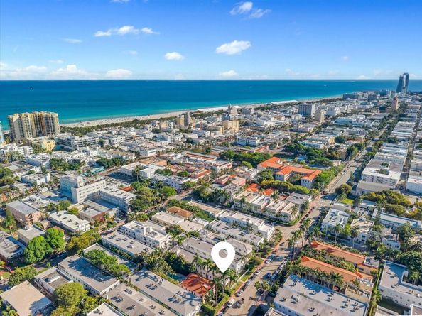 1525 Pennsylvania Ave 1, Miami Beach FL 33139