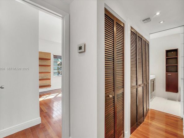 1525 Pennsylvania Ave 1, Miami Beach FL 33139