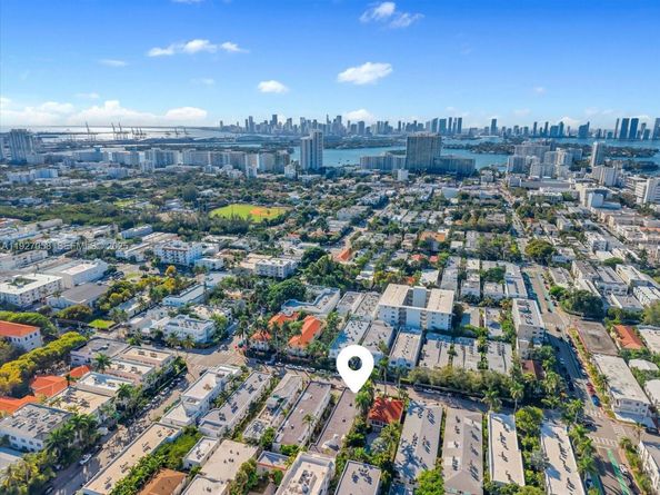 1525 Pennsylvania Ave 1, Miami Beach FL 33139