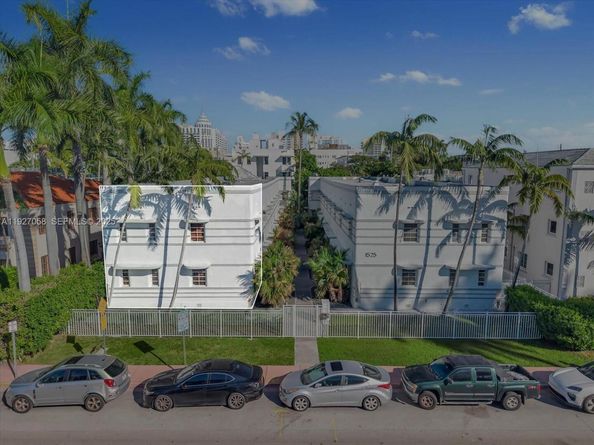 1525 Pennsylvania Ave 1, Miami Beach FL 33139